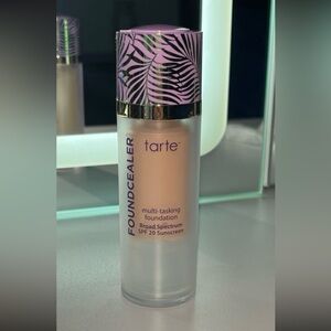 Tarte Foundcealer Fair Light Beige